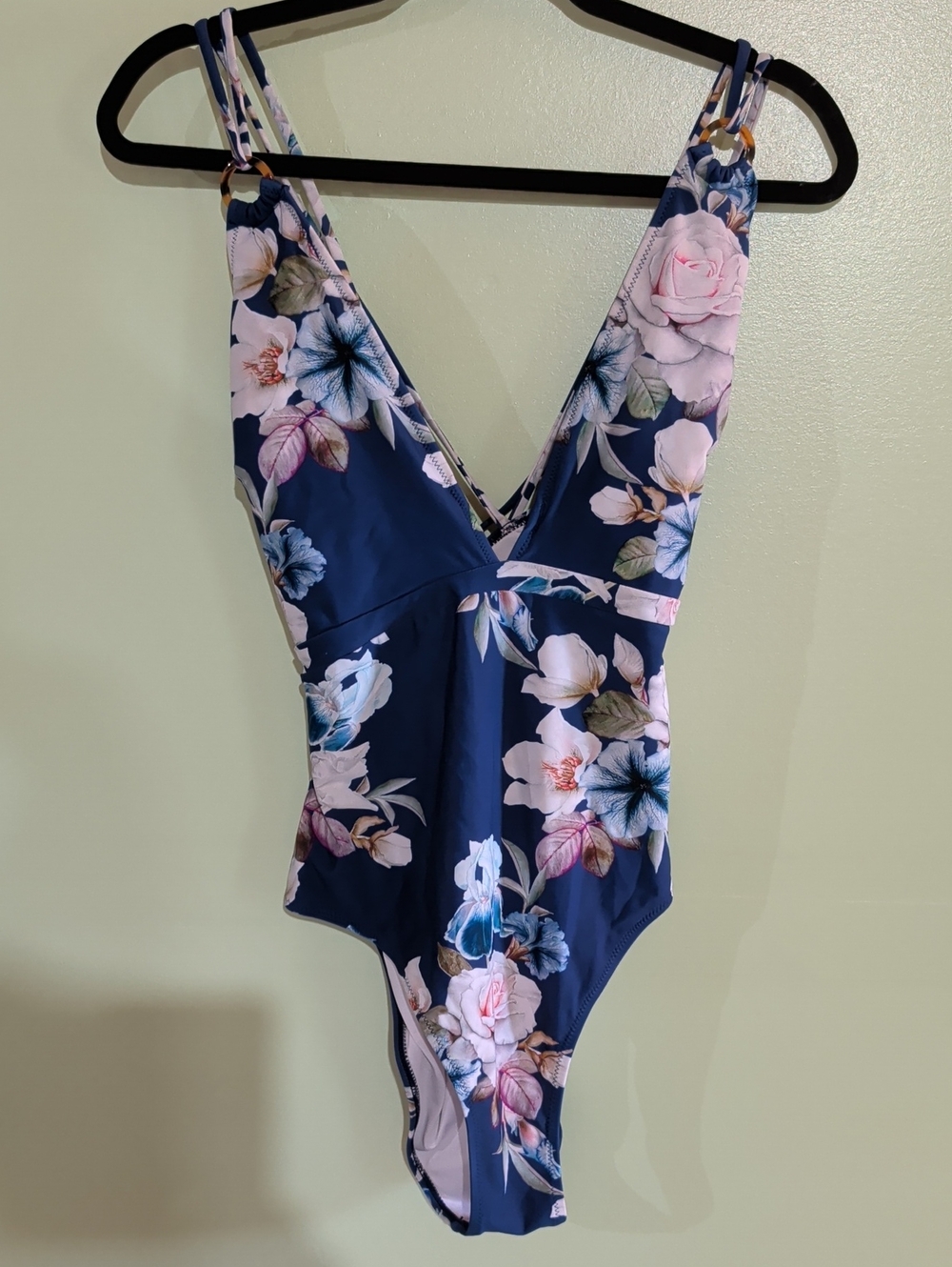 Cupshe Navy Floral V-Neck One-Piece Swimsuit